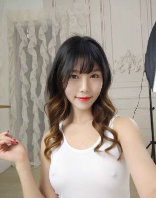 胡秀英一晚爽了七次_BD免费播放