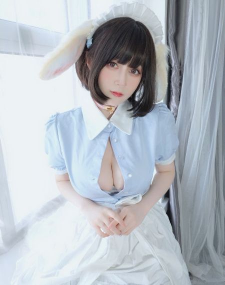 《漂亮的女邻居6》三级_电视剧完整版在线观看
