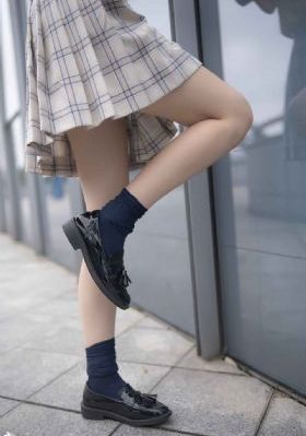 狠狠的进入_高清神马影院手机在线