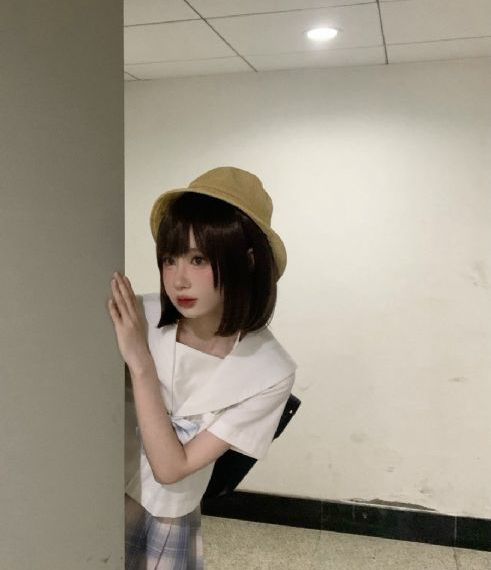色蜜桃在线_BD英语在线观看视频